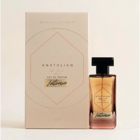 Royal Platinum Anatolian Intenso EDP 100 ml — товар и упаковка; крупный план; на светлом фоне