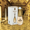 Fragrance World Marque 133 EDP 30 ml — Produktansicht; sehr nahe Detailaufnahme; auf farbigem Hintergrund