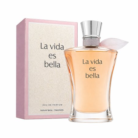 Fragrance World La Vida Est Bella EDP 100 ml — товар и упаковка; полная композиция; на белом фоне