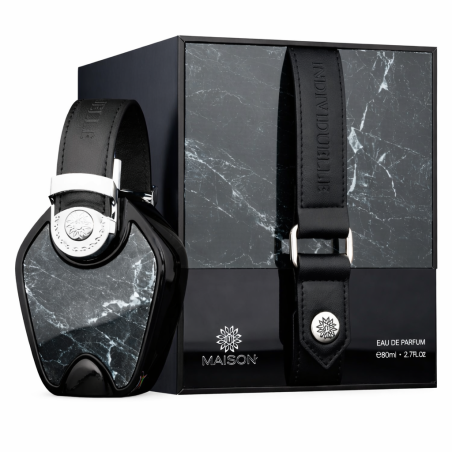 Fragrance World Individuelle Black Maison EDP 80 ml — изображение товара; очень крупный план; на белом фоне; самый близкий кадр