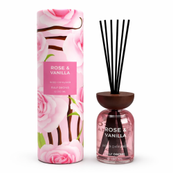 Gulf Orchid ROSE & VANILLA 150 ml — товар спереди; крупный план; на белом фоне