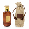 Lattafa Perfume Mousuf EDP 100 ml — toote vaade; lähivaade; valgel taustal; keskmine kadreering