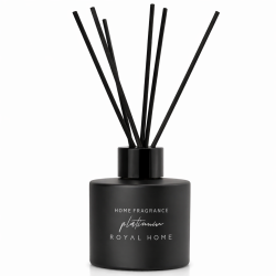 Royal Platinum Platinum SOFT TOUCH EDP 120 ml — товар спереди; крупный план; на белом фоне