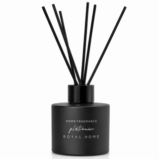 Royal Platinum Platinum SOFT TOUCH EDP 120 ml — товар спереди; крупный план; на белом фоне