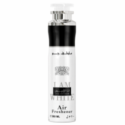 Lattafa Perfume Ana Abiyedh 300 ml — product van voren; close-up; op een witte achtergrond