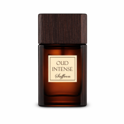 Fragrance World Oud Intense Saffron EDP 100 ml — товар спереди; полная композиция; на деревянной поверхности