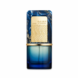 Lattafa Perfume Al Nashama Caprice EDP 100 ml — товар спереди; полная композиция; на белом фоне