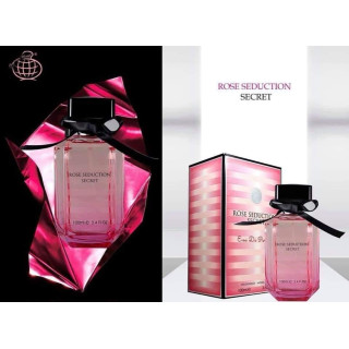 Fragrance World Rose Seduction Secret EDP 100 ml — товар и упаковка; крупный план; на белом фоне; самый близкий кадр