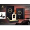 Lattafa Perfume Kismet EDP 100 ml — produktas stilizuotoje aplinkoje; stambus planas; baltame fone