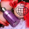 Fragrance World Edition Rose EDP 100 ml — pohled na produkt; velmi detailní záběr; na barevném pozadí