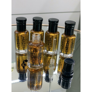 MARABIKA Black Afgano Arabica 12 ml — toote vaade; väga lähivõte; valgel taustal; lähim kadreering