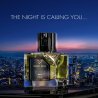 Vertus Paris Niche Perfume NIGHT DOSE EDP 100 ml — product in een gestileerde setting; close-up; buiten
