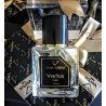 Vertus Paris Niche Perfume Fresh Orient EDP 100 ml — product en verpakking; zeer nabije close-up; op een witte achtergrond
