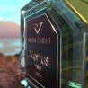 Fresh Orient EDP 100 ml — product in een gestileerde setting; zeer nabije close-up; buiten; ruimste kadrering