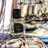 Vertus Paris Niche Perfume Bois Et Cuir EDP 100 ml — изображение товара; очень крупный план; на светлом фоне; самый широкий кадр