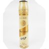 Lattafa Perfume Oud Mood 300 ml — productweergave; close-up; op een witte achtergrond; ruimste kadrering