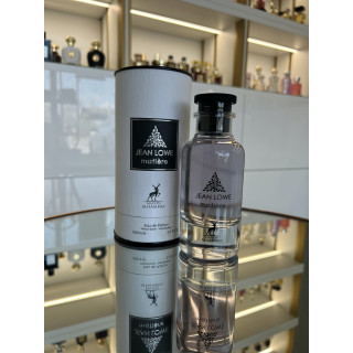 MATIÉRE Jean Lowe EDP 100 ml — productweergave; zeer nabije close-up; op een witte achtergrond; meest nabije kadrering