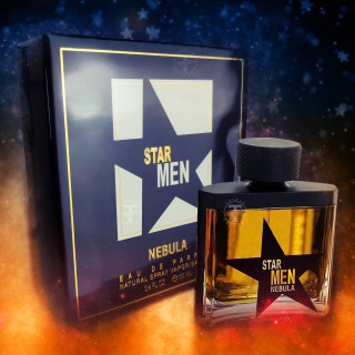 Fragrance World Star Men Nebula EDP 100 ml — товар и упаковка; очень крупный план; на тёмном фоне