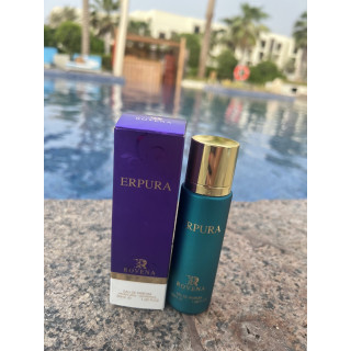 Fragrance World Erpura EDP 30 ml — produkta skats; ļoti tuvs plāns; āra vidē