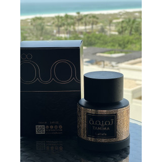 Lattafa Perfume Tamima EDP 100 ml — toote vaade; väga lähivõte; valgel taustal
