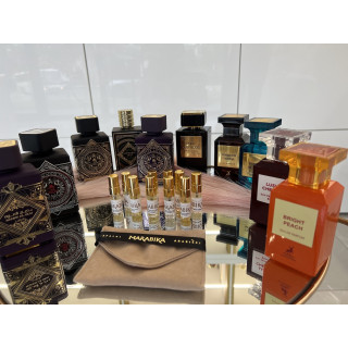 MARABIKA Sample set No. 1 EDP 3 ml × 10 — product and packaging; tight close-up; on a white background