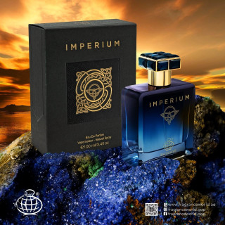 Fragrance World Imperium 100 ml — produkt w stylizowanej aranżacji; bardzo bliskie ujęcie; na ciemnym tle