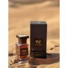 Fragrance World Ebony Fume EDP 80 ml — produktas ir pakuotė; stambus planas; baltame fone; artimiausias kadras