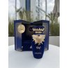 Lattafa Perfume Emaan EDP 100 ml — упаковка товара; очень крупный план; на белом фоне