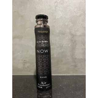 Lattafa Perfume NOW Rave 300 ml — produkto vaizdas; stambus planas; baltame fone; platesnis kadras
