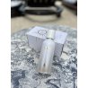 Fragrance World FW Athoor Al Alam Muheeb EDP 100 ml — товар и упаковка; очень крупный план; на белом фоне; самый широкий кадр