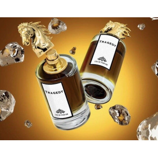 Fragrance World Tragedy EDP 100 ml — Produktansicht; sehr nahe Detailaufnahme; auf weißem Hintergrund; weitester Bildausschnitt
