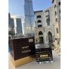 Fragrance World Astoorath the Legend EDP 80 ml — toode stiliseeritud keskkonnas; väga lähivõte; õues; keskmine kadreering