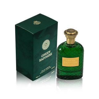 Fragrance World Green Sapphire EDP 100 ml — продукт и опаковка; близък план; на бял фон