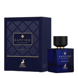 Zaffiro Collection Crafted Oud EDP 100 ml — productverpakking; zeer nabije close-up; op een witte achtergrond; ruimste kadrering