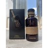 Lattafa Perfume Vurv Craft Noire EDP 100 ml — товар и упаковка; очень крупный план; на белом фоне; средний план