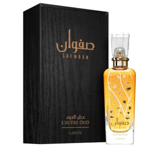 Lattafa Perfume Safwaan L'autre Oud EDP 100 ml — produkt a balení; detail; na bílém pozadí; nejbližší záběr