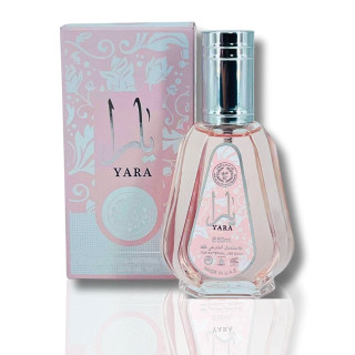Lattafa Perfume YARA EDP 50 ml — товар и упаковка; крупный план; на белом фоне