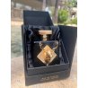 Fragrance World Imperial EDP 100 ml — productweergave; zeer nabije close-up; op een witte achtergrond; gemiddelde kadrering