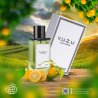 Y.U.Z.U EDP 100 ml — товар в стилизованной композиции; очень крупный план; с ингредиентами аромата; самый близкий кадр