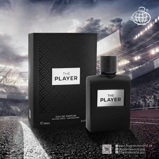 The player EDP 100 ml — товар в стилизованной композиции; очень крупный план; на открытом воздухе; самый широкий кадр