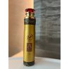 Lattafa Perfume AJWAD 300 ml — productweergave; zeer nabije close-up; op een witte achtergrond; meest nabije kadrering